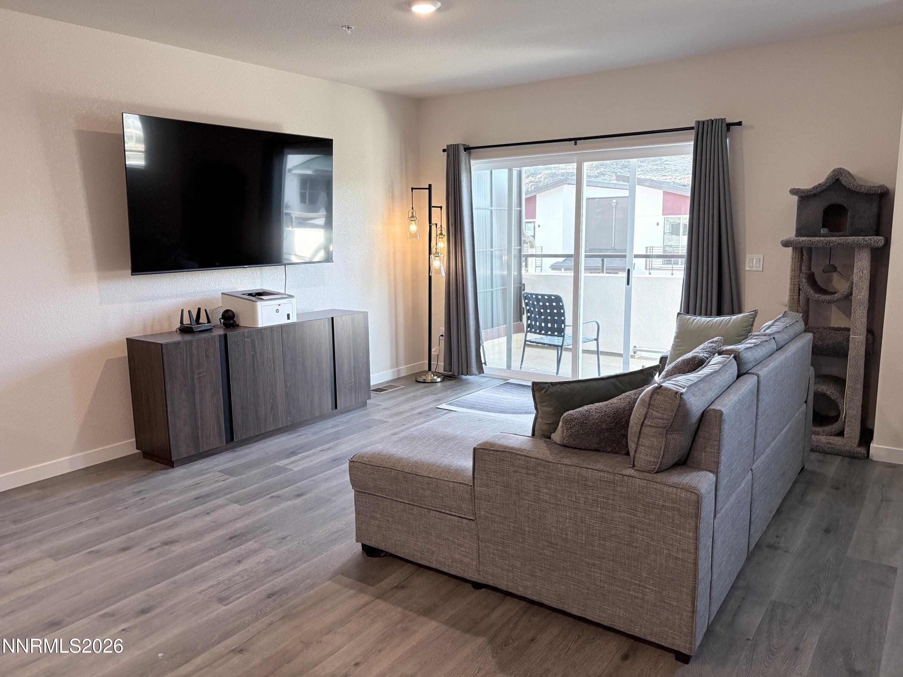 2408 Tecumseh Way Sparks, NV 89436 - Photo 20 of 34 Living_Room_2