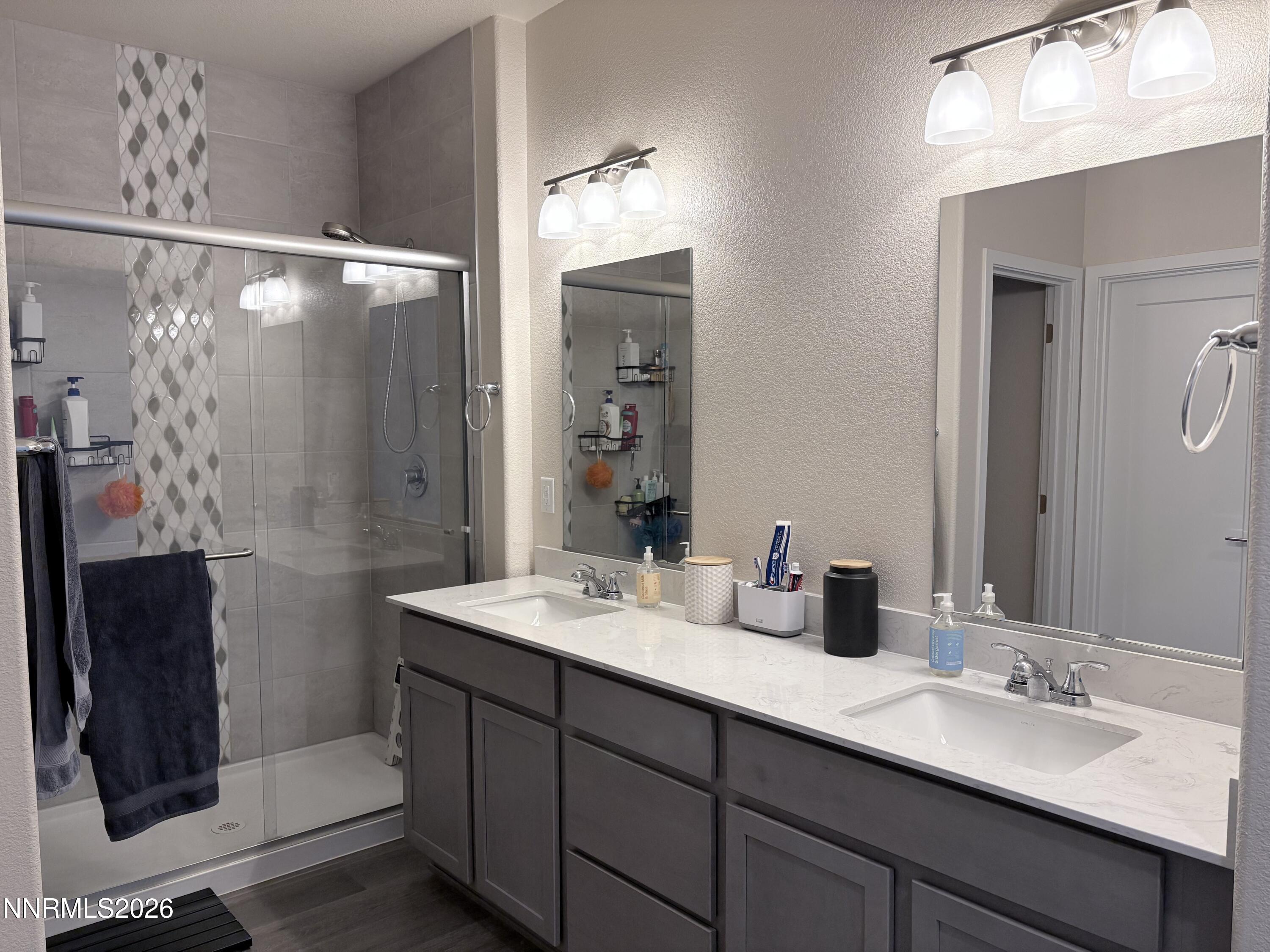 2408 Tecumseh Way Sparks, NV 89436 - Photo 28 of 34 Master_Bathroom