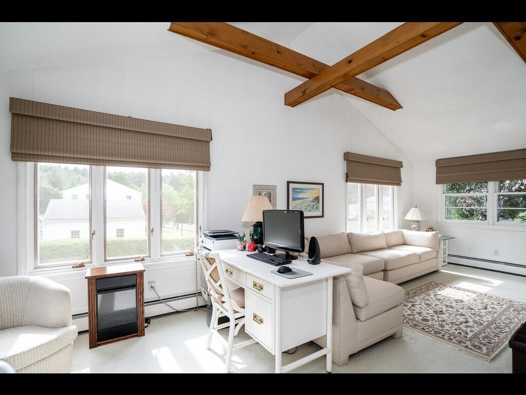 22 Blacksmith Road Wilbraham, MA 01095 - Photo 12 of 28