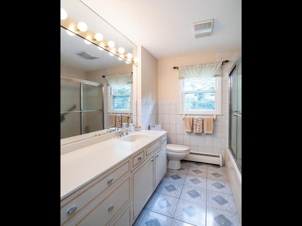 22 Blacksmith Road Wilbraham, MA 01095 - Photo 14 of 28