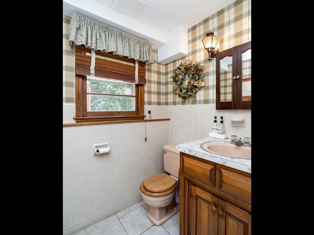 22 Blacksmith Road Wilbraham, MA 01095 - Photo 22 of 28