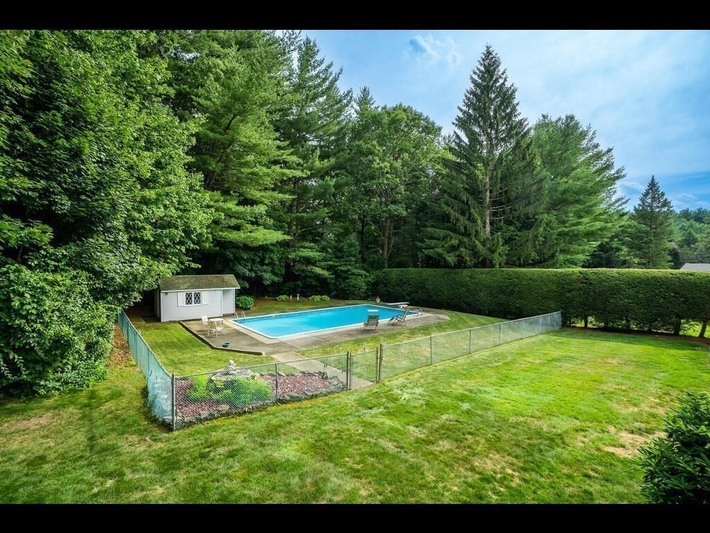 22 Blacksmith Road Wilbraham, MA 01095 - Photo 26 of 28