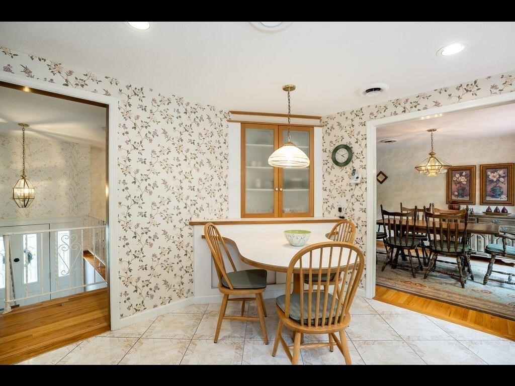 22 Blacksmith Road Wilbraham, MA 01095 - Photo 8 of 28
