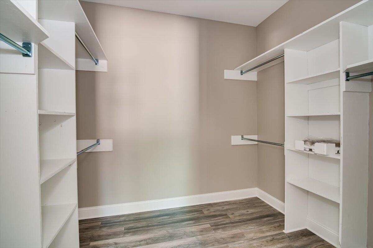 1886 Wire Road Aiken, SC 29805 - Photo 10 of 27