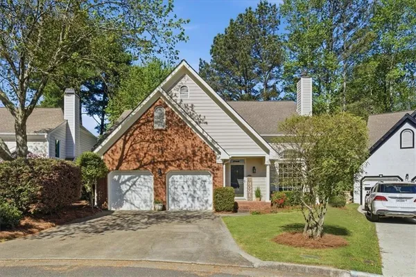 $520,000 | 220 Ridge Point Court, Alpharetta, GA 30022