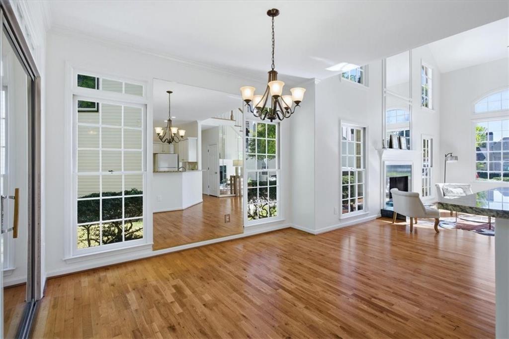 220 Ridge Point Court Alpharetta, GA 30022 - Photo 11 of 48