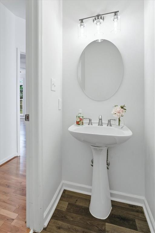 220 Ridge Point Court Alpharetta, GA 30022 - Photo 23 of 48