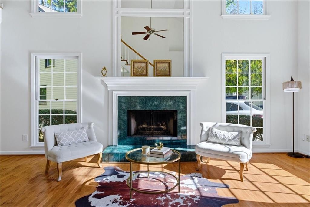 220 Ridge Point Court Alpharetta, GA 30022 - Photo 9 of 48