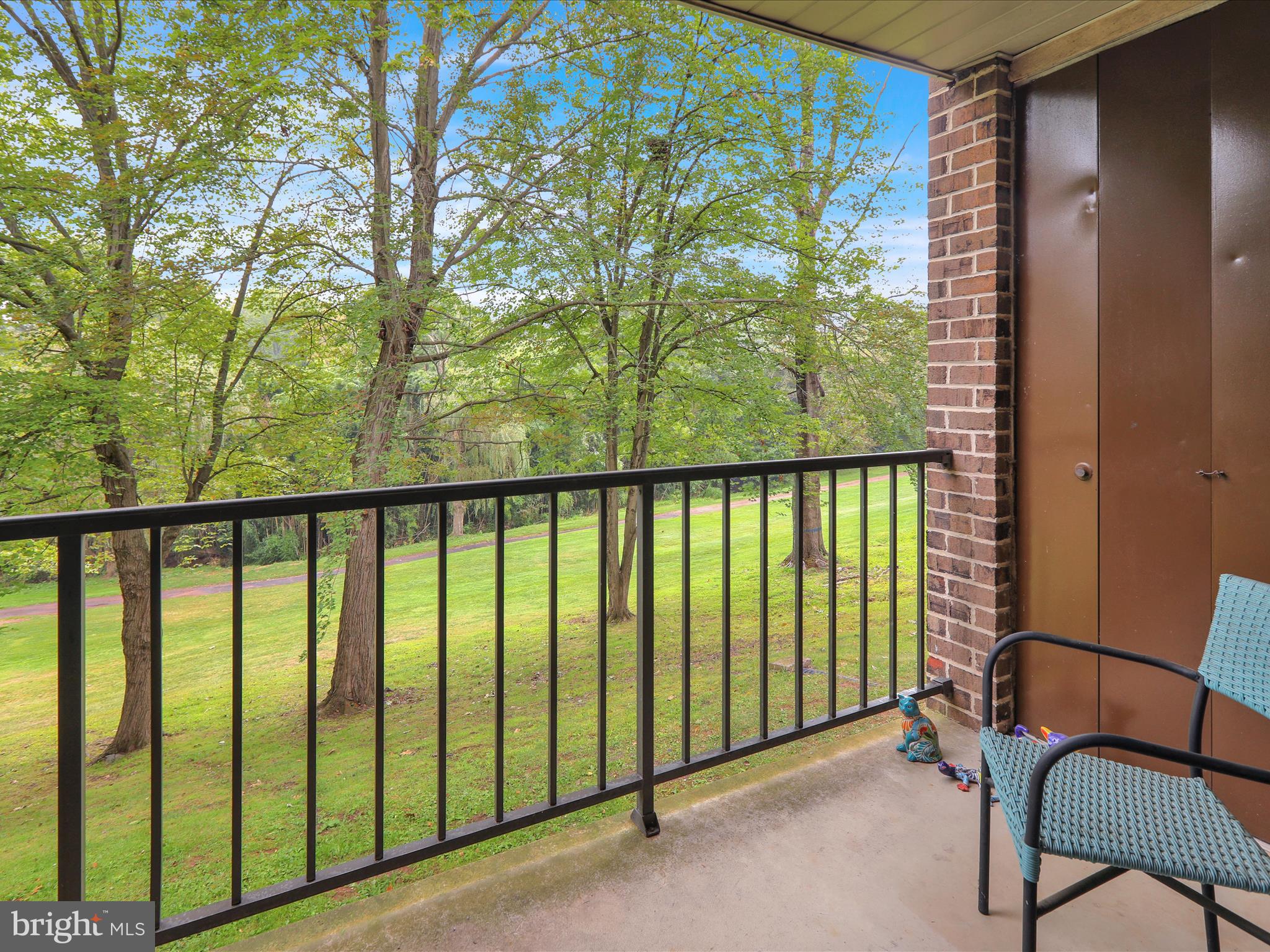 4 Fairway Road, Unit D Reading, PA 19607 - Photo 17 of 20 360_7704