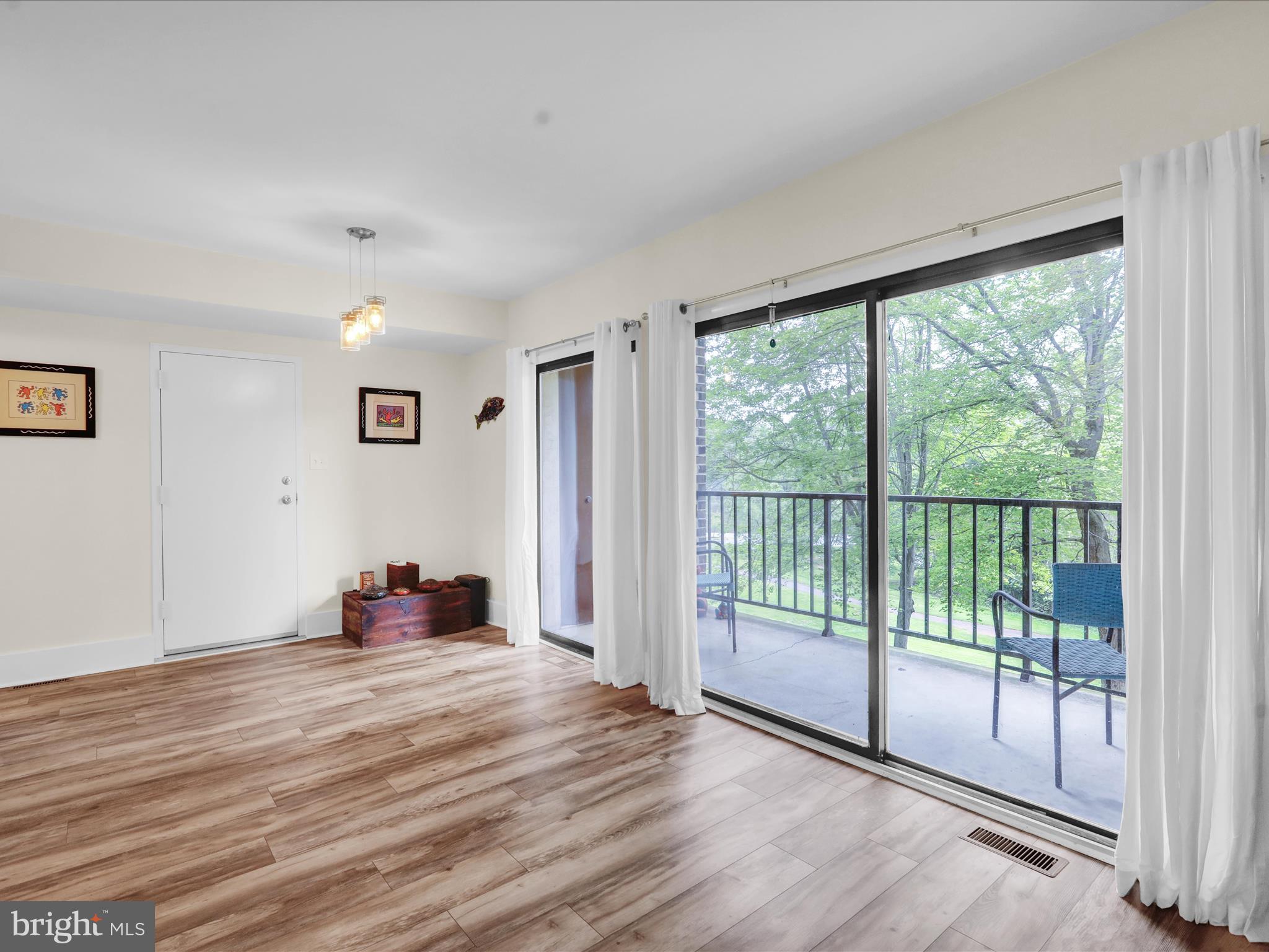 4 Fairway Road, Unit D Reading, PA 19607 - Photo 2 of 20 360_7659