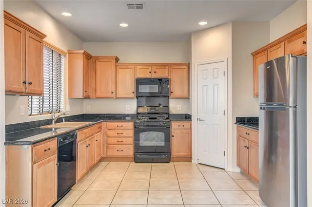 $2,095 | 2460 Rue Bienville Way, Henderson, NV 89044