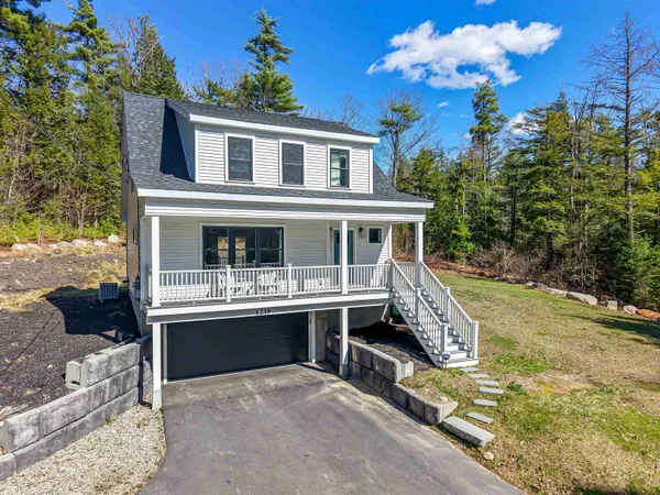 $629,900 | 1239 Center Street, Wolfeboro, NH 03894