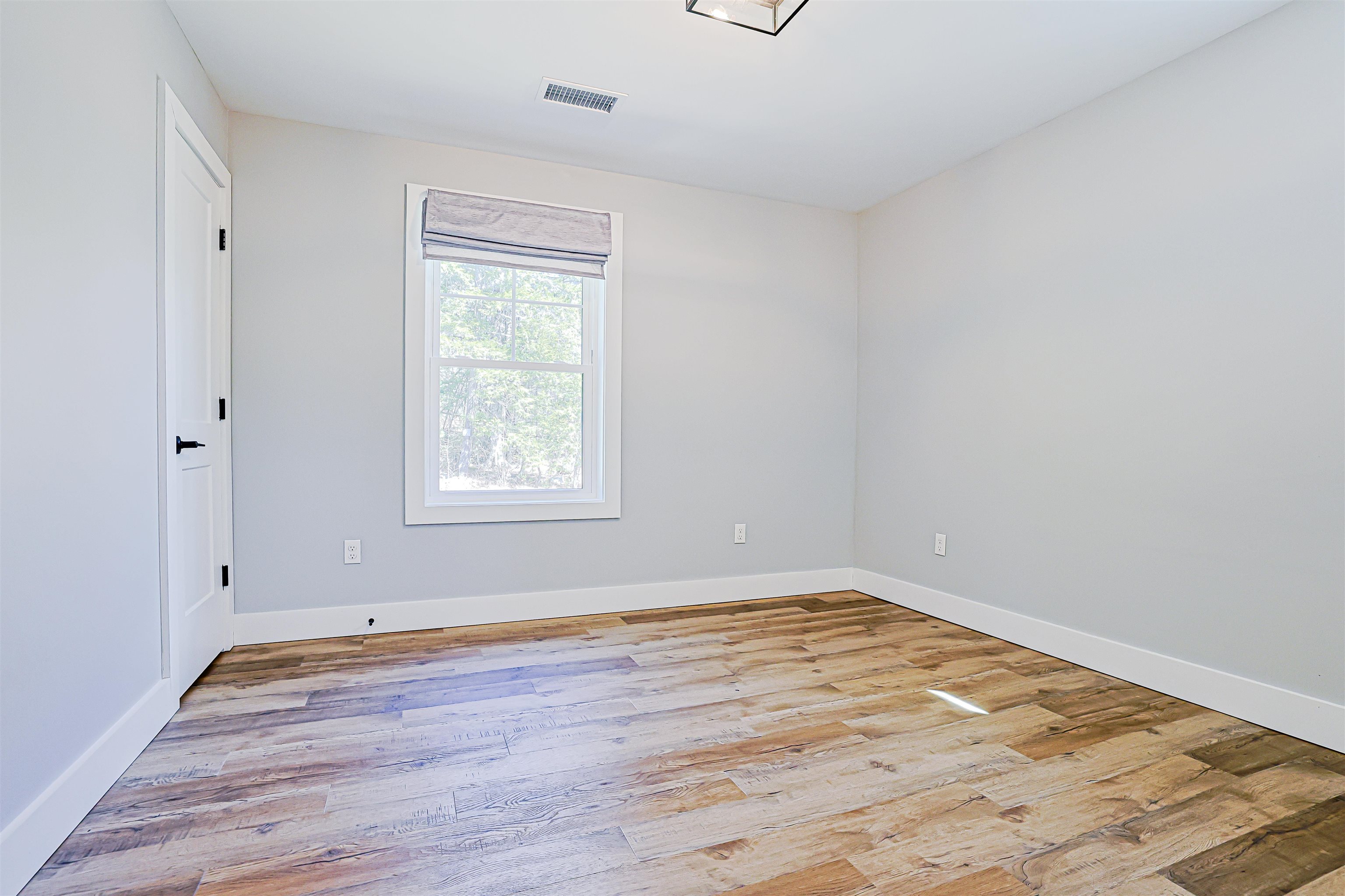 1239 Center Street Wolfeboro, NH 03894 - Photo 35 of 45