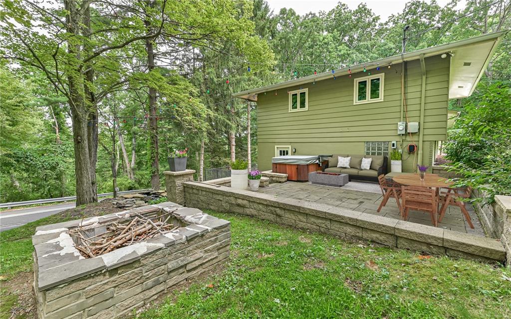 460 Highview Road Wexford, PA 15090 - Photo 20 of 25