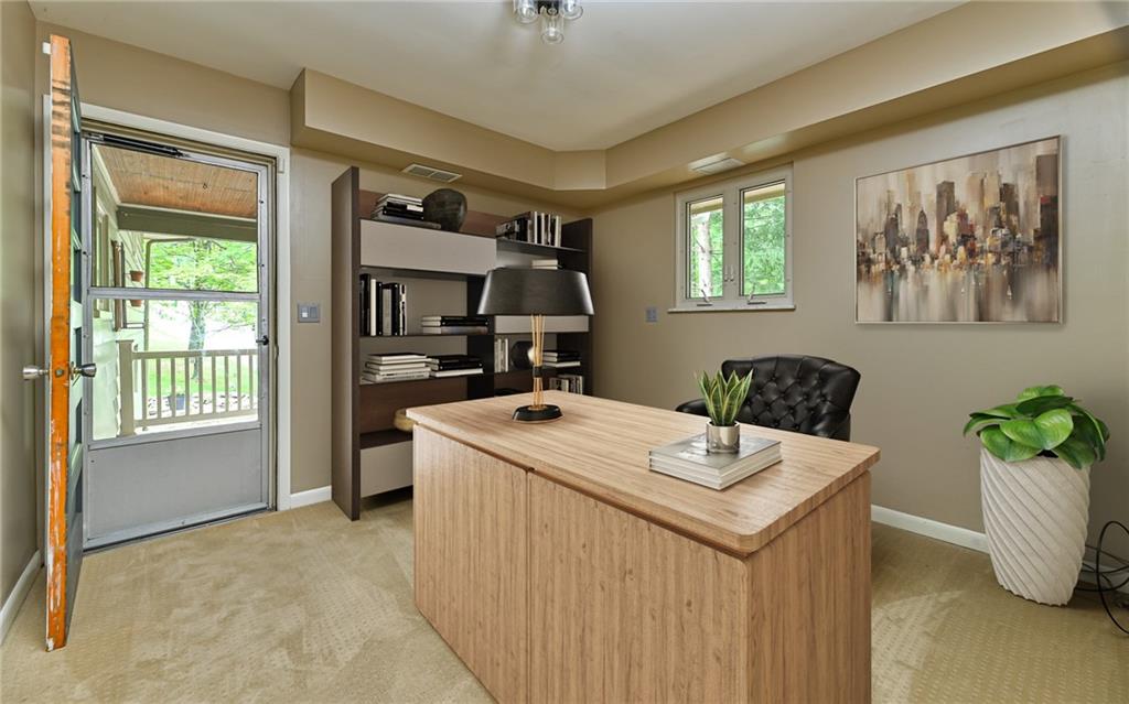 460 Highview Road Wexford, PA 15090 - Photo 8 of 25