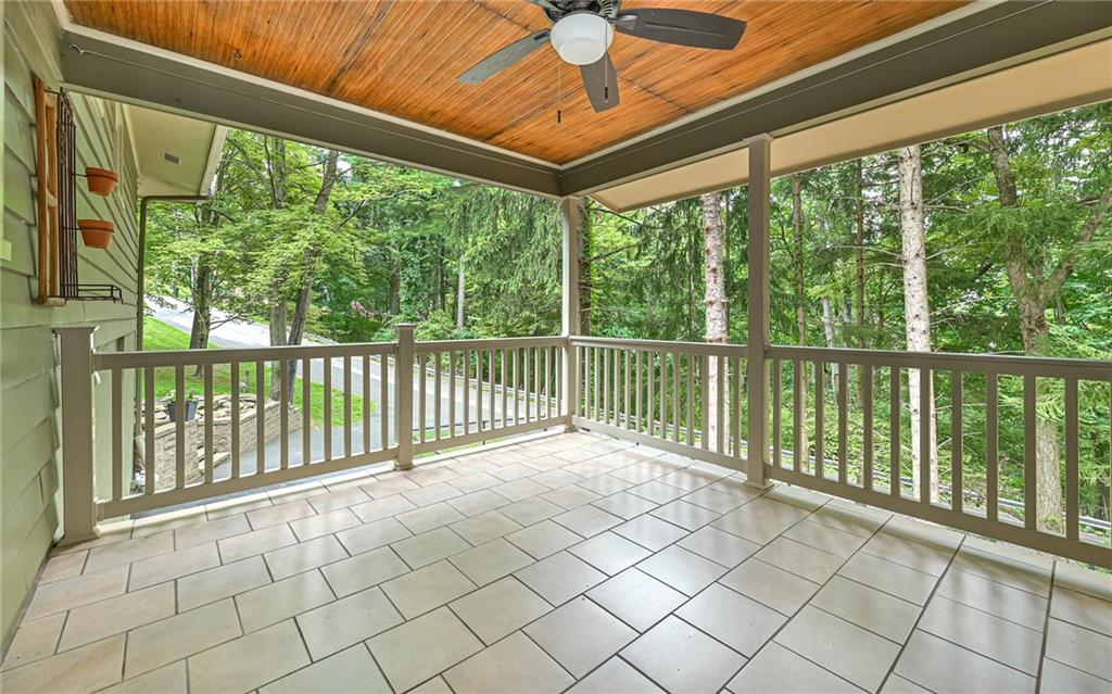 460 Highview Road Wexford, PA 15090 - Photo 9 of 25