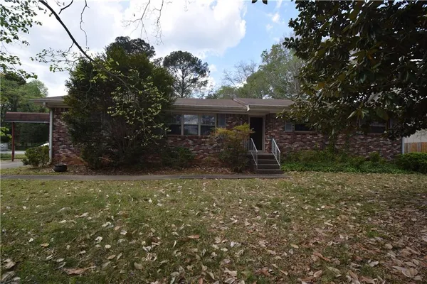 $300,000 | 928 Rays Road, Stone Mountain, GA 30083