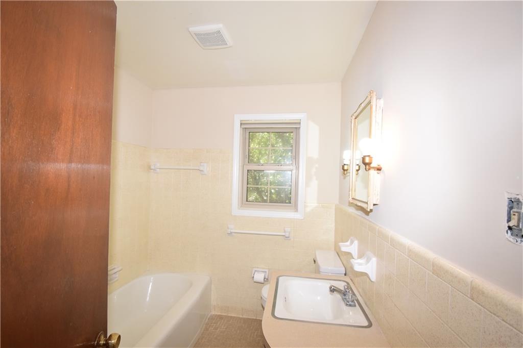 928 Rays Road Stone Mountain, GA 30083 - Photo 33 of 40