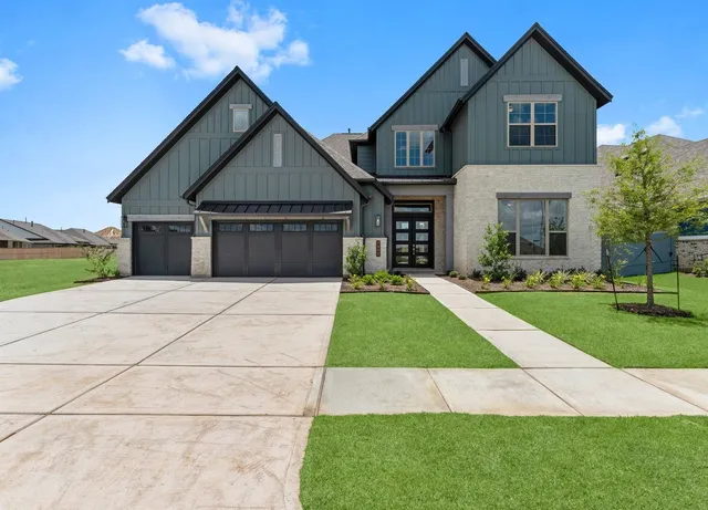 $804,734 | 7902 River Bluet Place, Fulshear, TX 77441