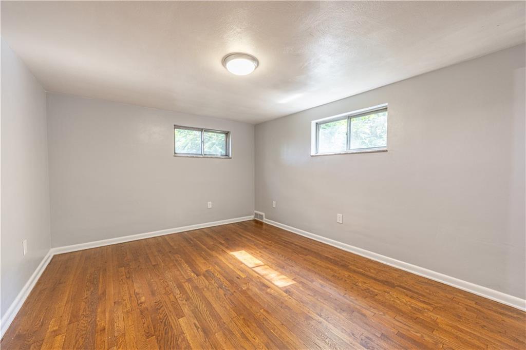 118 Washington Road Pittsburgh, PA 15221 - Photo 13 of 29