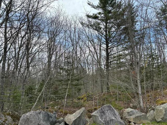 $79,900 | 8-9 Aspen Drive, South Thomaston, ME 04858