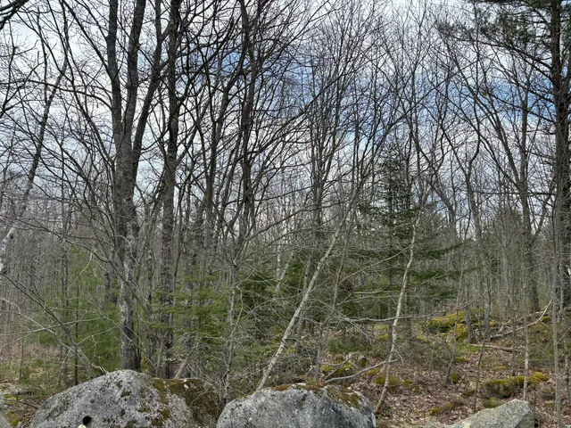 $79,900 | 8-9 Aspen Drive, South Thomaston, ME 04858