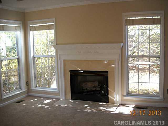 10430 Misty Ridge Lane Charlotte, NC 28277 - Photo 4 of 5