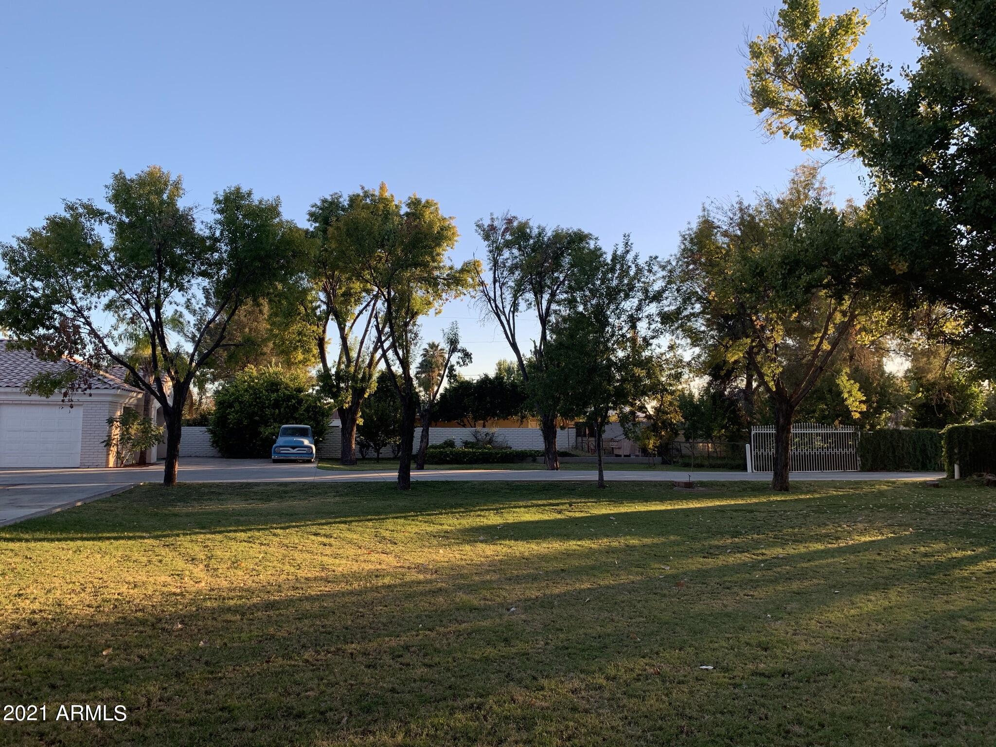 1429 North Gilbert Road Mesa, AZ 85213 - Photo 16 of 30 IMG_1330
