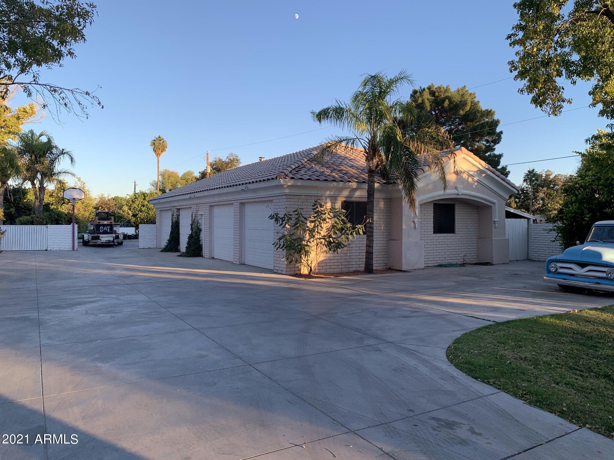 1429 North Gilbert Road Mesa, AZ 85213 - Photo 20 of 30 IMG_1338