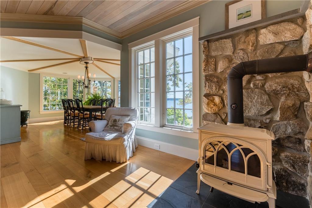 647 Wolfe's Neck Road Freeport, ME 04032 - Photo 11 of 35 Photo