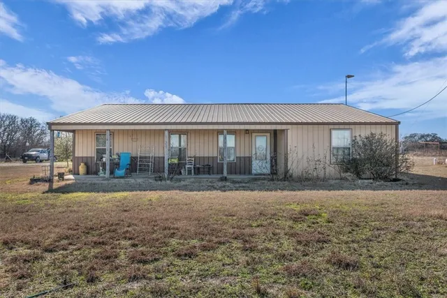 $525,000 | 1347 Lcr 152 Mount, Mount Calm, TX 76673