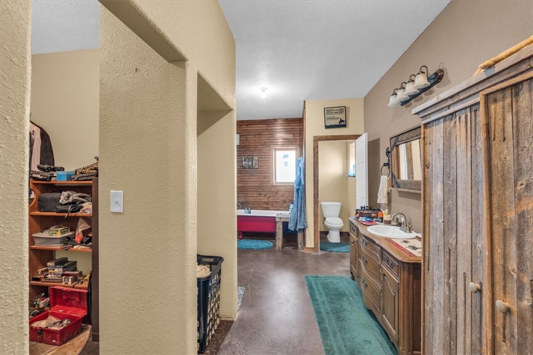 1347 Lcr 152 Mount Mount Calm, TX 76673 - Photo 22 of 29