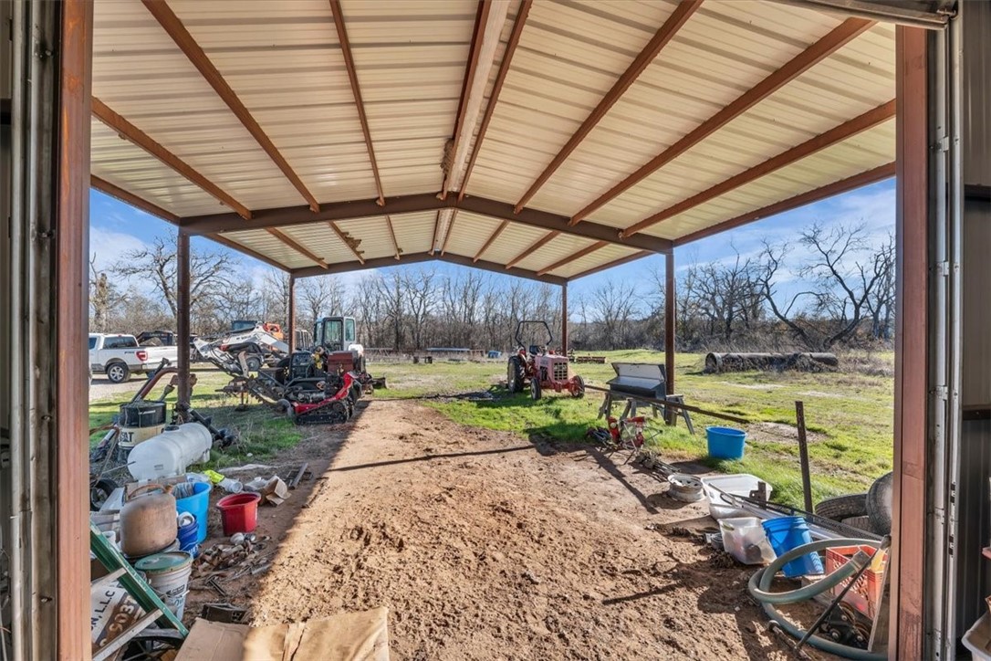 1347 Lcr 152 Mount Mount Calm, TX 76673 - Photo 7 of 29