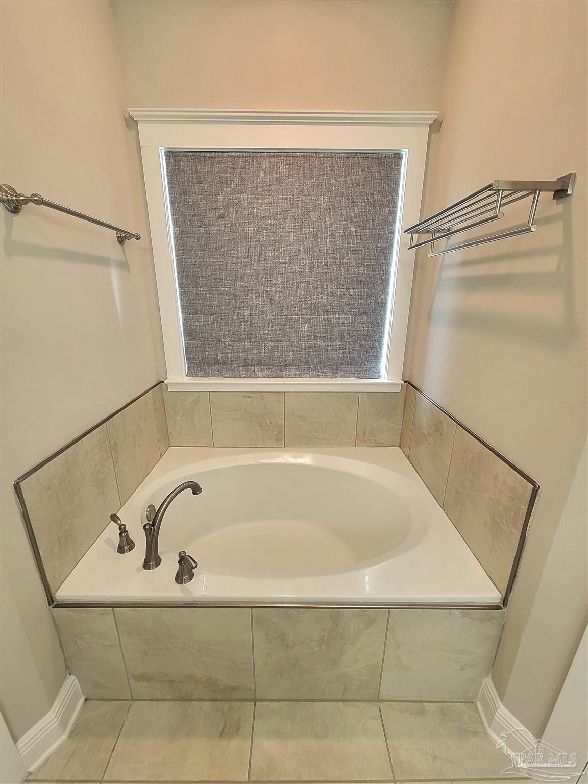 1612 Cadence Loop Cantonment, FL 32533 - Photo 23 of 40