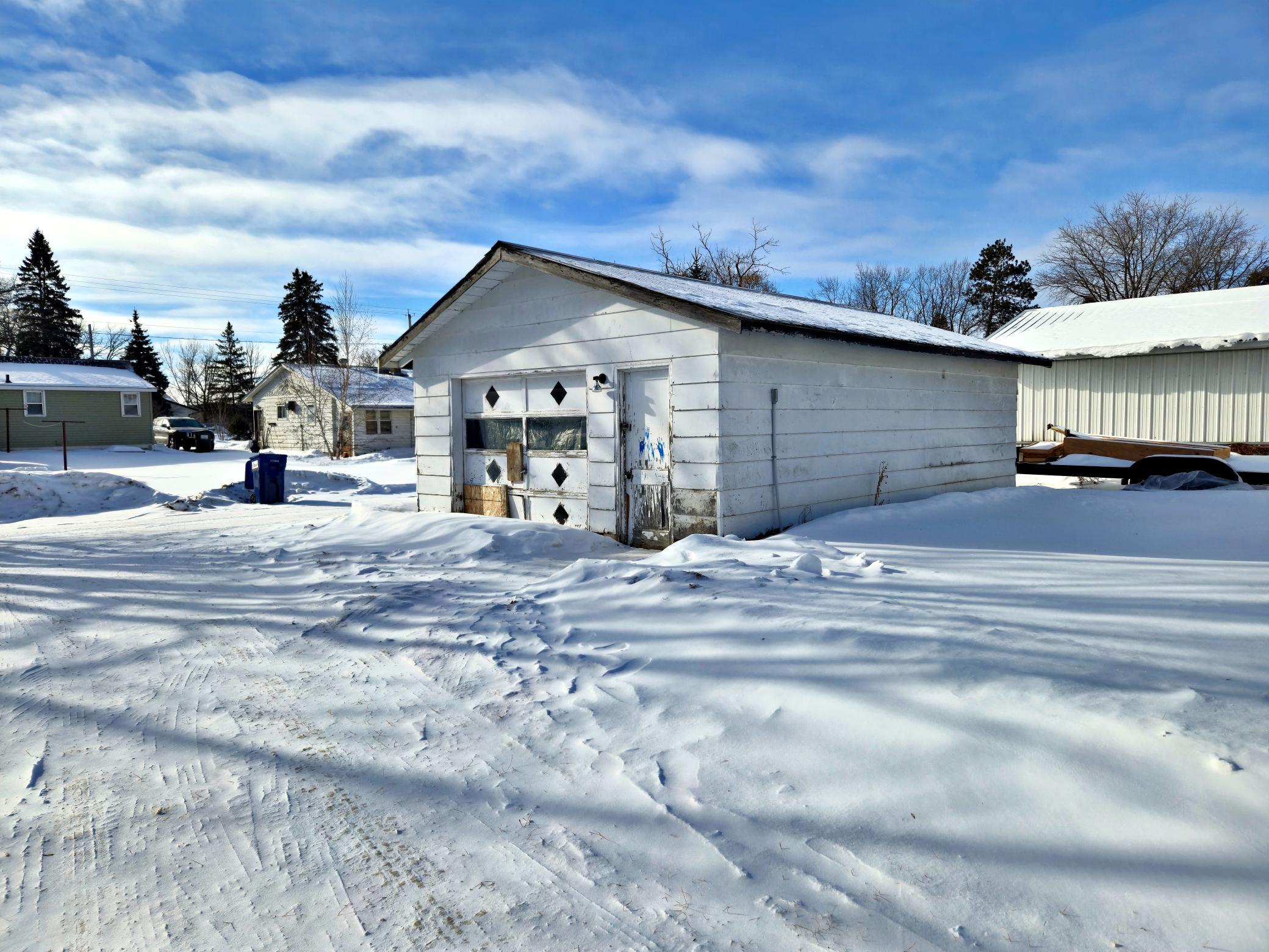 116 1st Street Northwest Menahga, MN 56464 - Photo 24 of 28