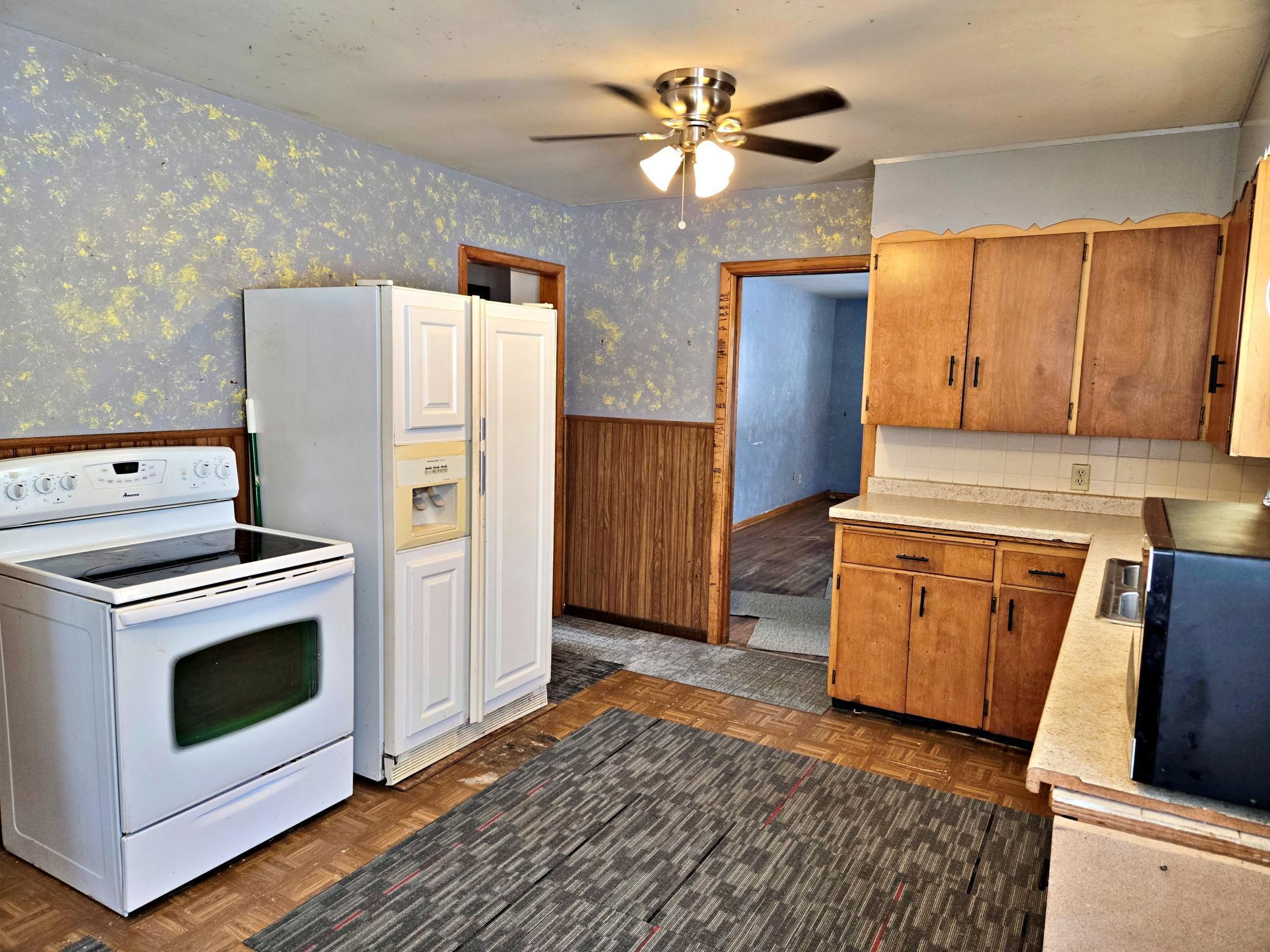 116 1st Street Northwest Menahga, MN 56464 - Photo 4 of 28