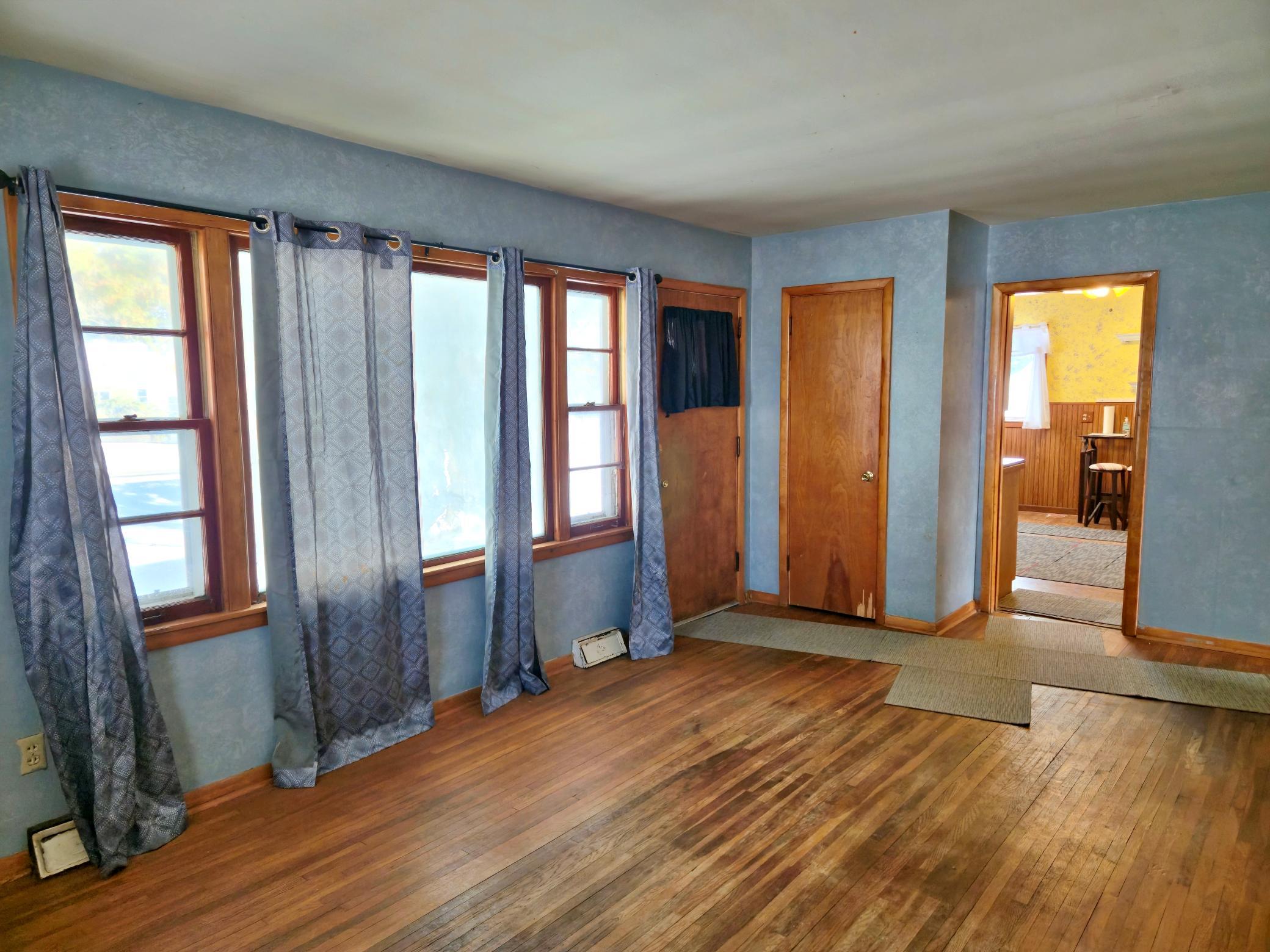 116 1st Street Northwest Menahga, MN 56464 - Photo 8 of 28