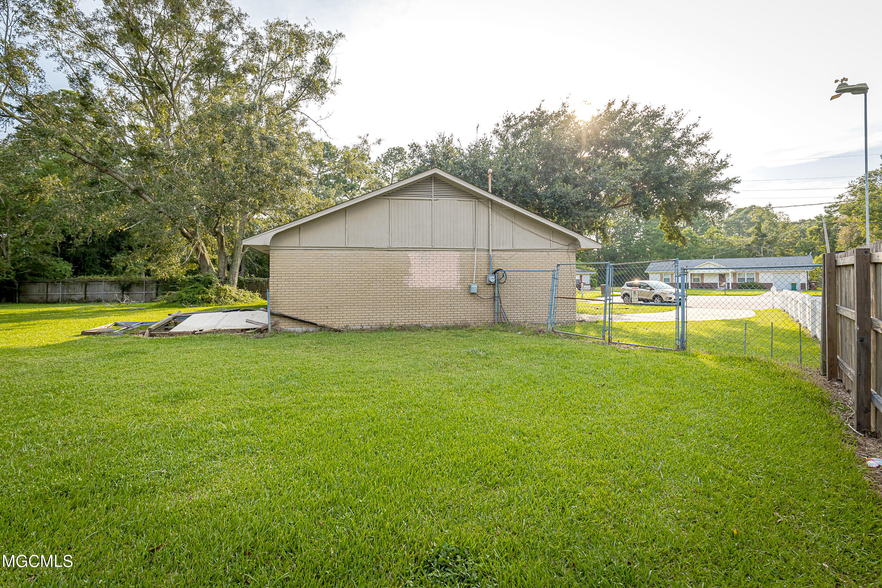 11368 Ruth Court Biloxi, MS 39532 - Photo 44 of 46 IMG_2967