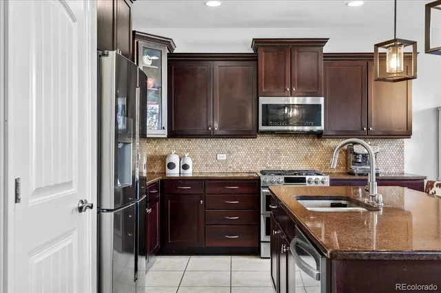 $725,000 | 8049 Sabino Lane, Castle Rock, CO 80108