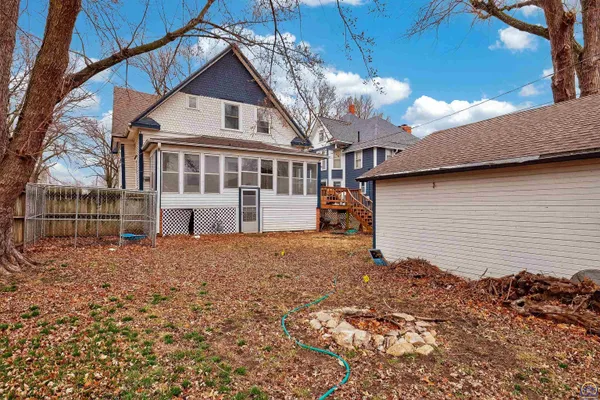 $189,900 | 523 Kansas Avenue, Holton, KS 66436