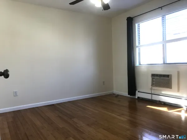 $1,700 | 60 Plainfield Avenue, Unit 10, West Haven, CT 06516
