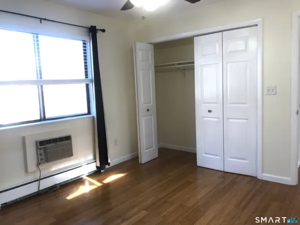 $1,700 | 60 Plainfield Avenue, Unit 10, West Haven, CT 06516