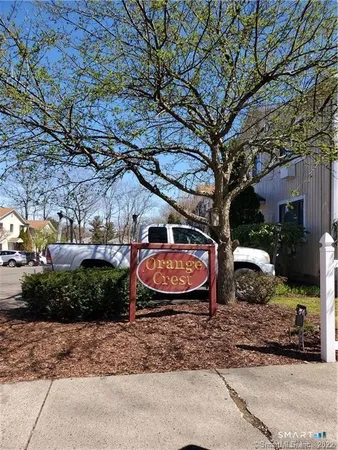 $1,700 | 60 Plainfield Avenue, Unit 10, West Haven, CT 06516