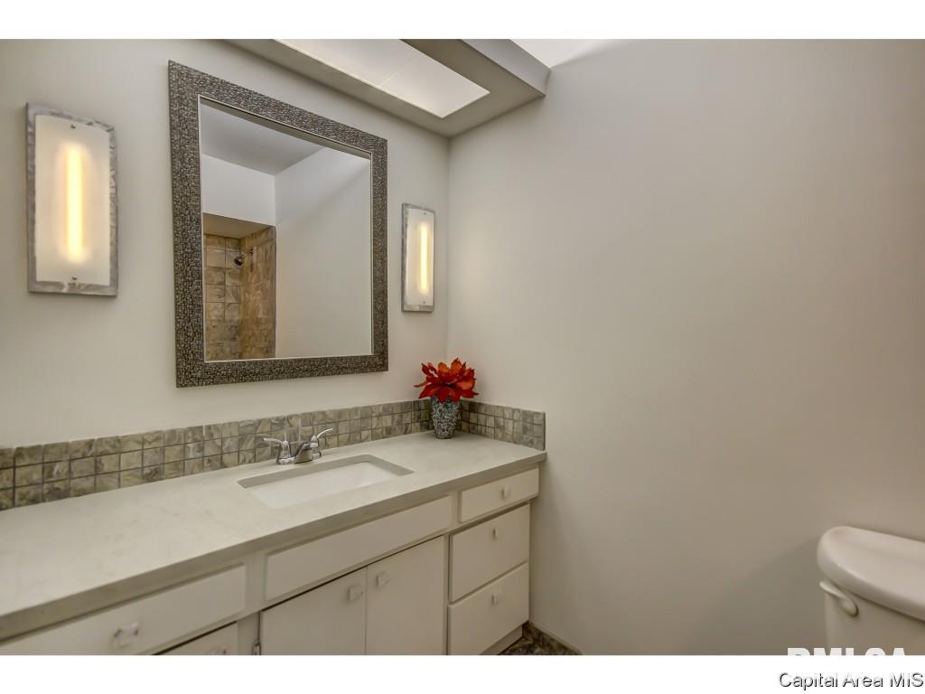 100 Pinehurst Drive Springfield, IL 62704 - Photo 31 of 36