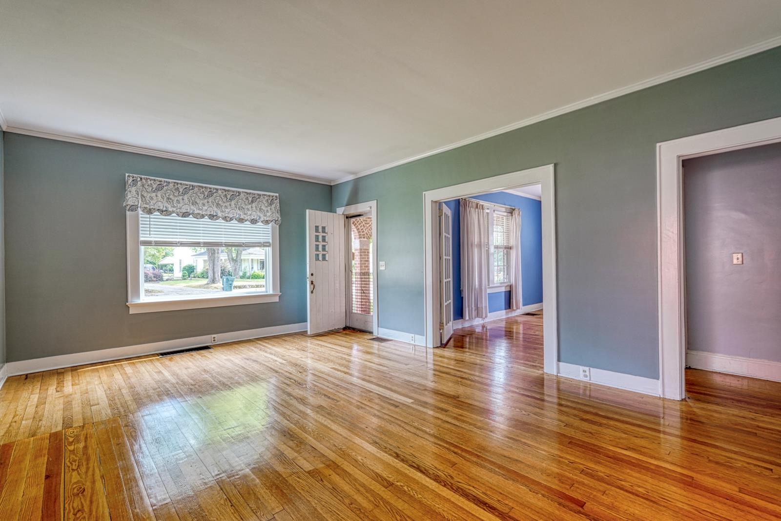 203 East South Street Union, SC 29379 - Photo 4 of 47