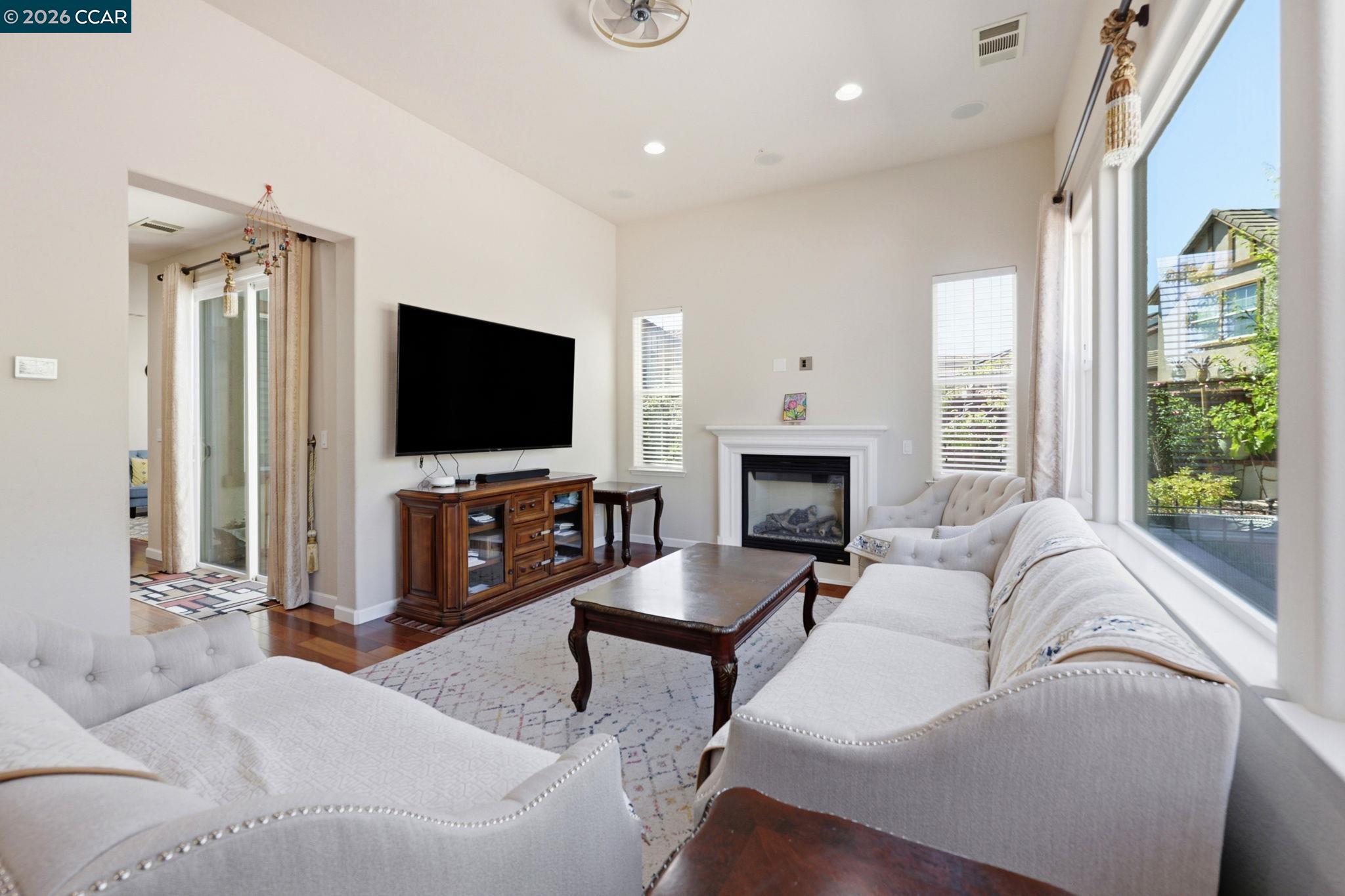 165 Paddington Court San Ramon, CA 94582 - Photo 4 of 44