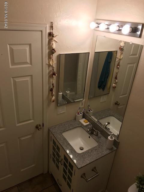 3514 South Mission Road, Unit 2 Tucson, AZ 85713 - Photo 20 of 34