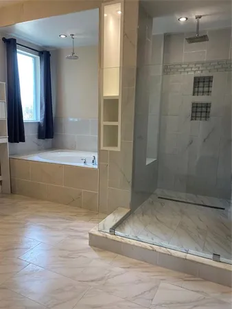 $3,700 | 2920 Pinehurst Lane, Grand Prairie, TX 75104