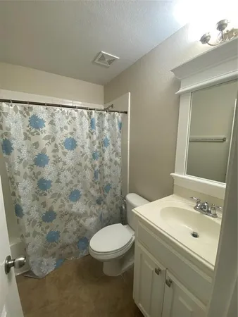 $3,700 | 2920 Pinehurst Lane, Grand Prairie, TX 75104