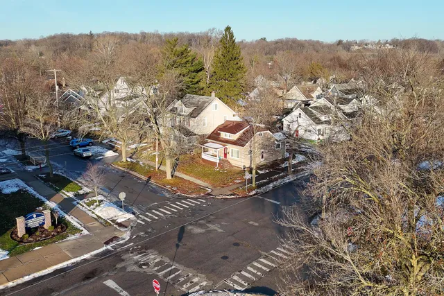 $210,000 | 1205 Dayton Street Southwest, Grand Rapids, MI 49504